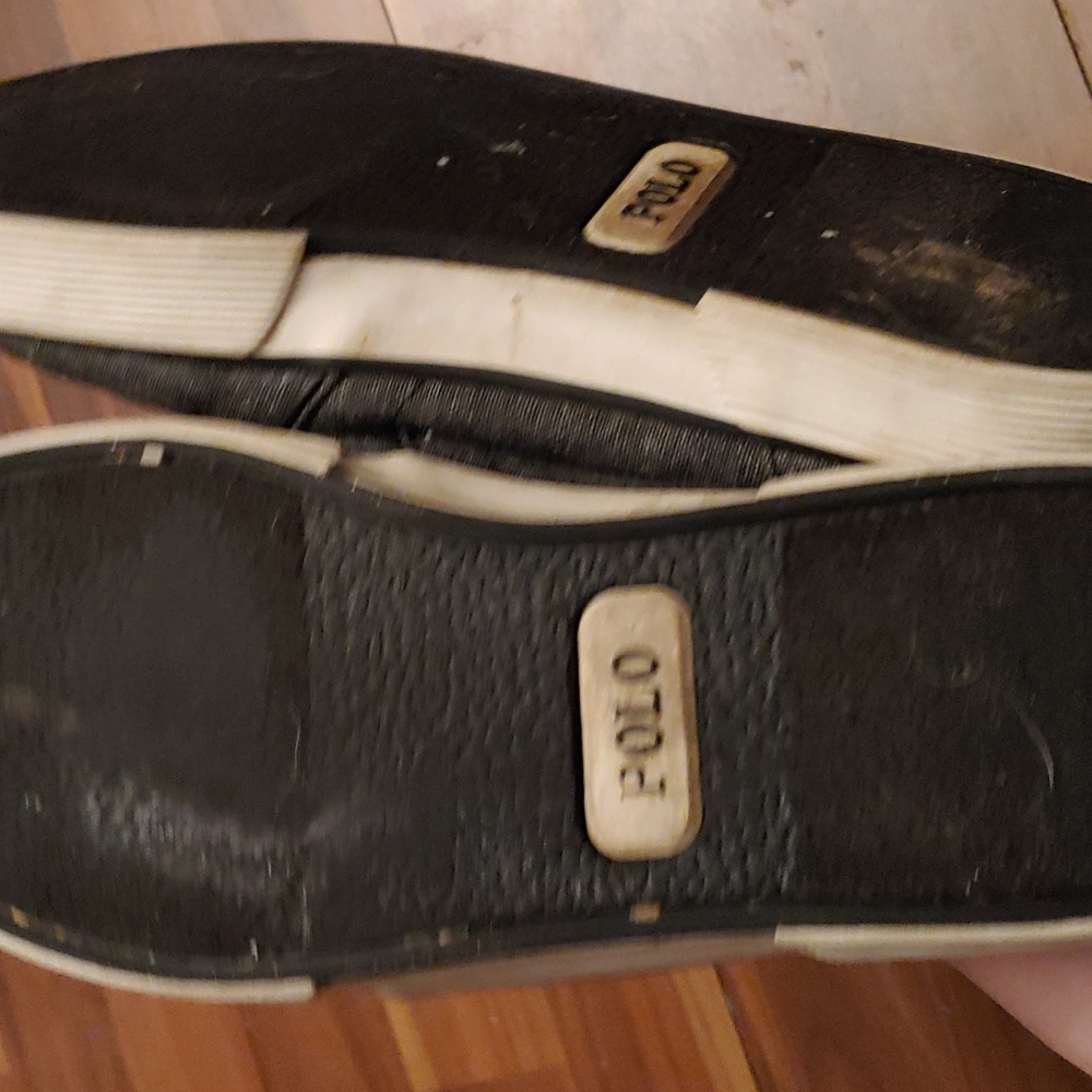 Shoes - Picture 3 of 5